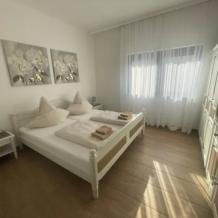 Amado Living - Ostanak kod kuće Zadar