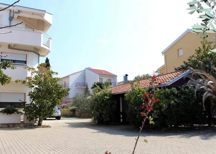 Amado Living - Ostanak kod kuće Zadar