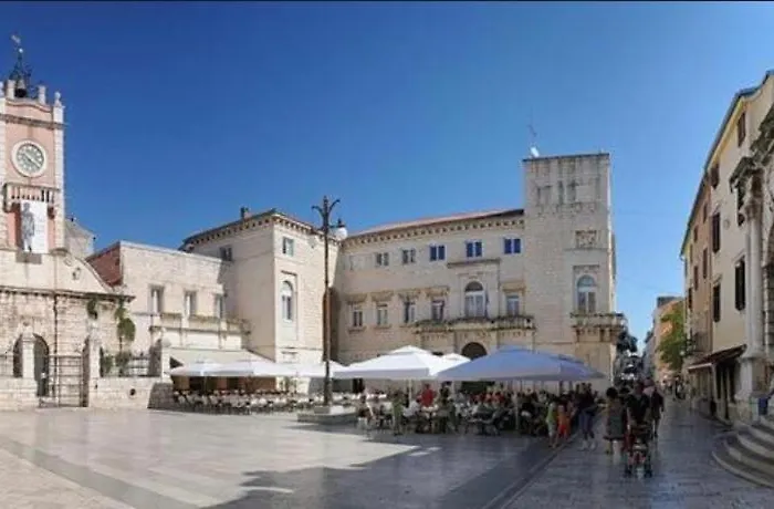 Amado Living - Ostanak kod kuće Zadar